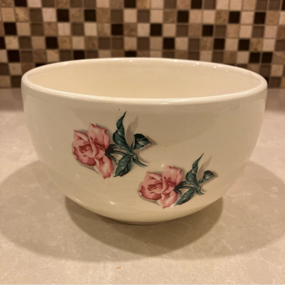 Vintage ceramic Cream color with Roses oven safe Bowl 6.5